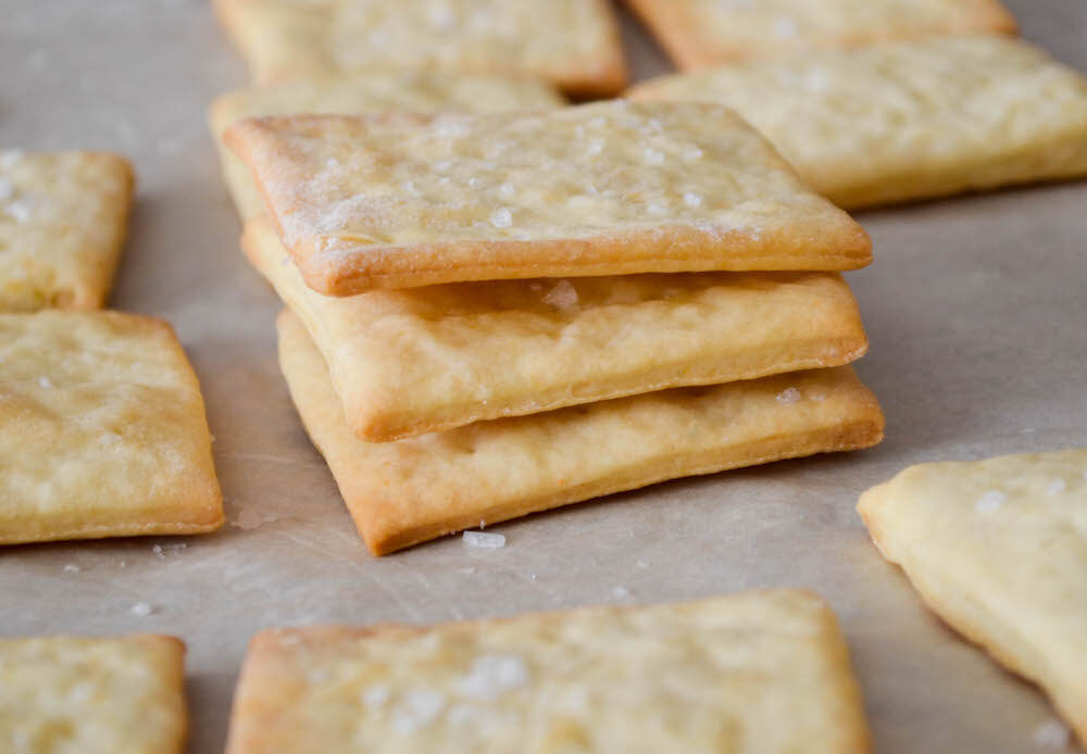 Homemade Saltine Crackers Recipe