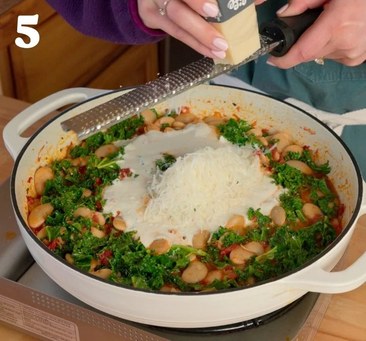 Add the prepared cashew cream and vegan parmesan (or nutritional yeast)