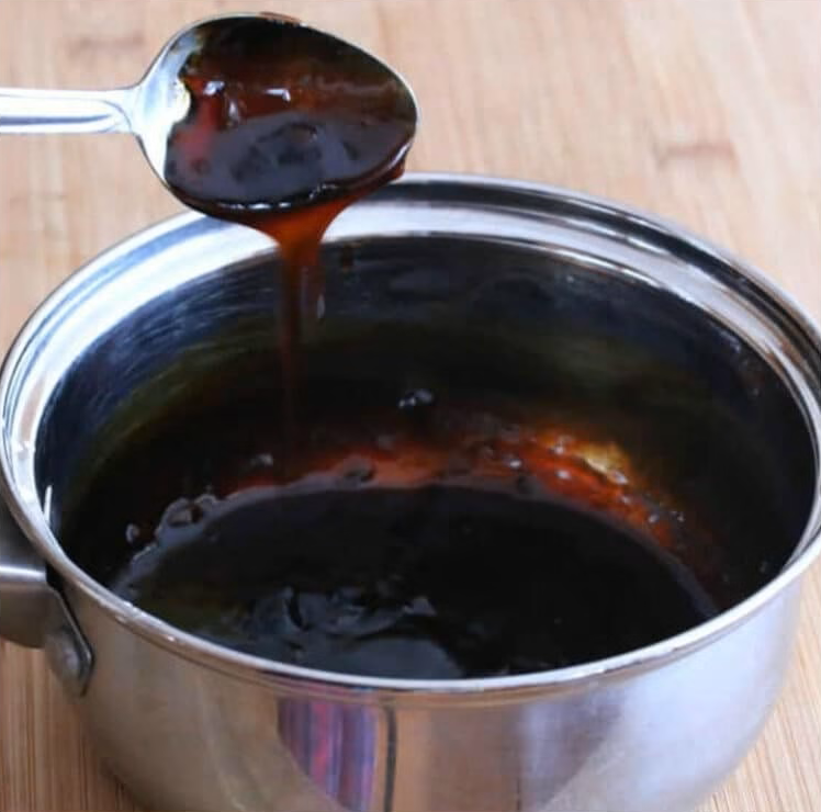 Once the sauce has thickened slightly, remove it from the heat and let it cool