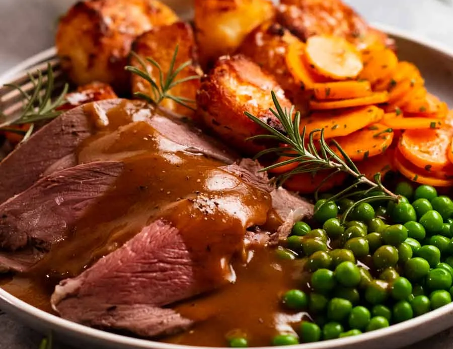 Roast Lamb Leg with Gravy Recipe
