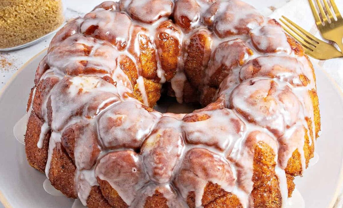 Caramelized Cinnamon Monkey Bread