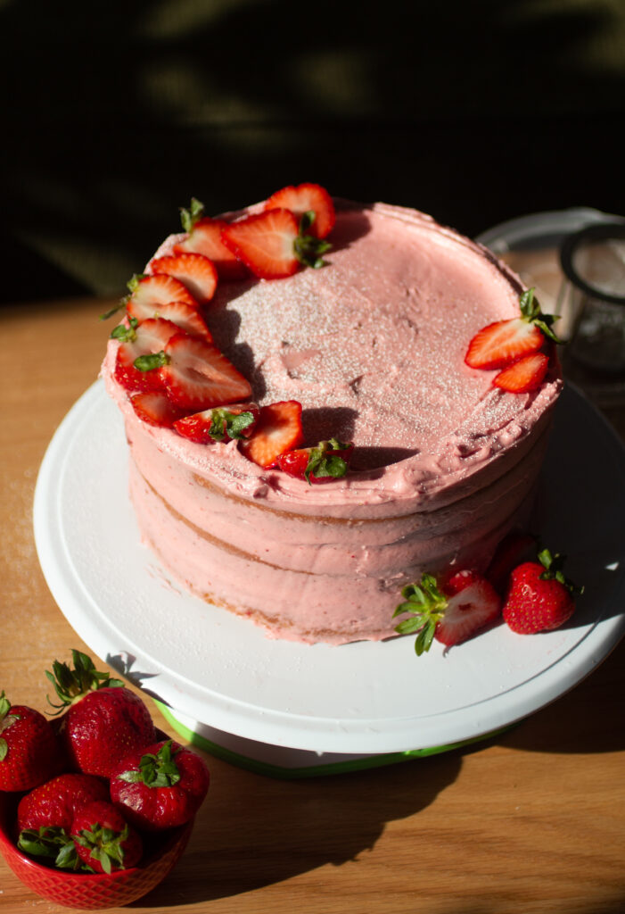 Freeze-Dried Strawberry Cake Recipe