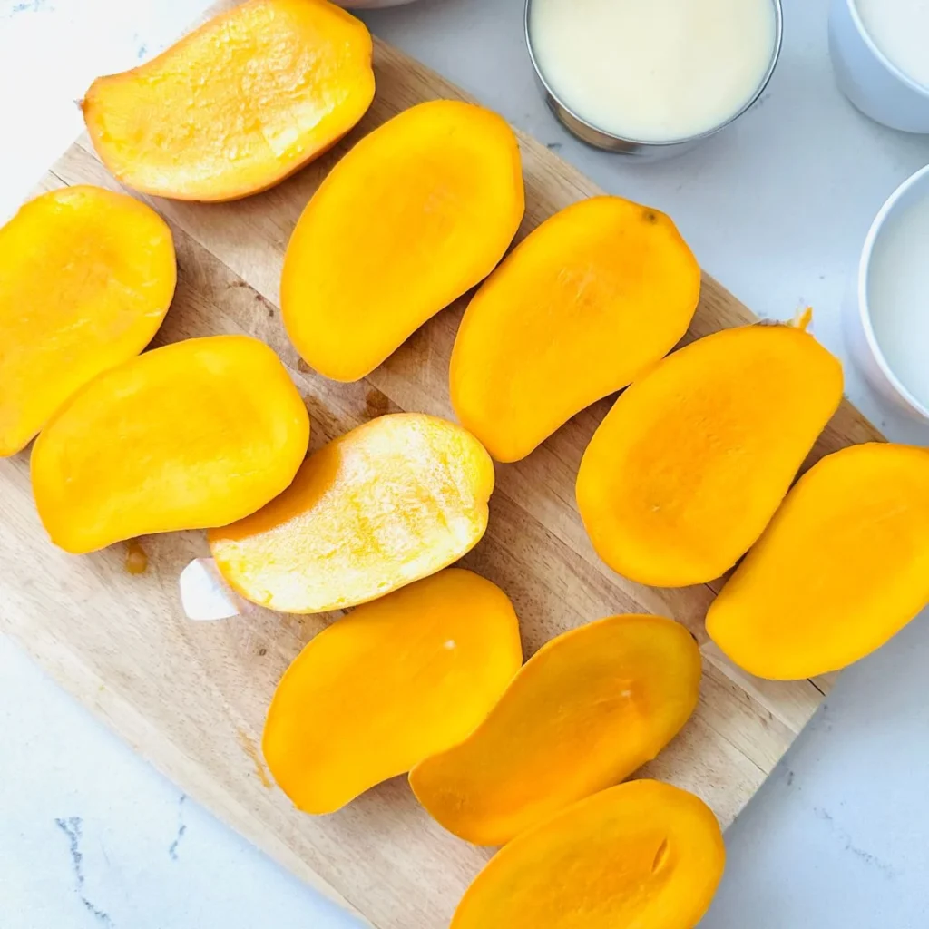 Peel and dice the mangoes into small