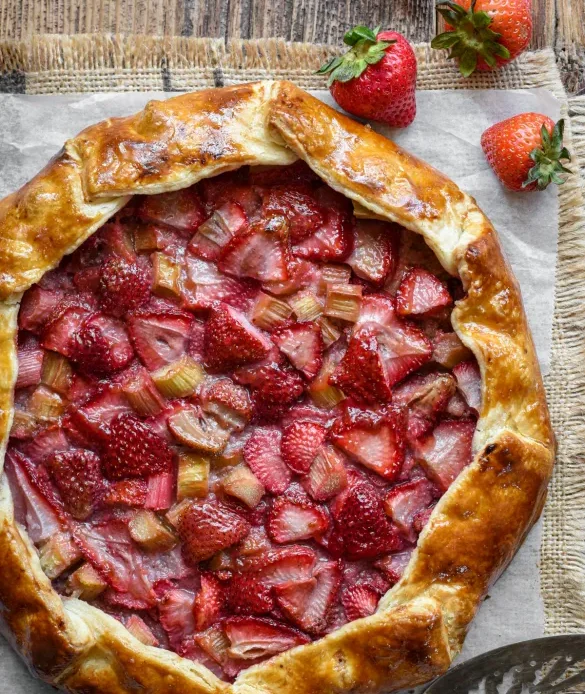 Strawberry Rhubarb Galette Recipe